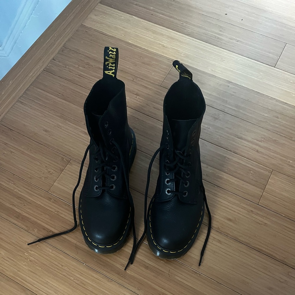 Black wide Dr martens all real leather. Just a little too big only worn 6 times